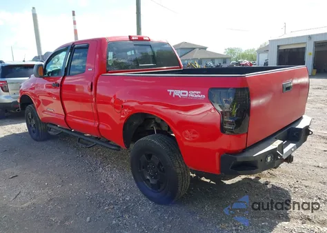 2010 Toyota Tundra Grade 4.6L V8 from USA, damaged, VIN 5TFUM5F11AX009513